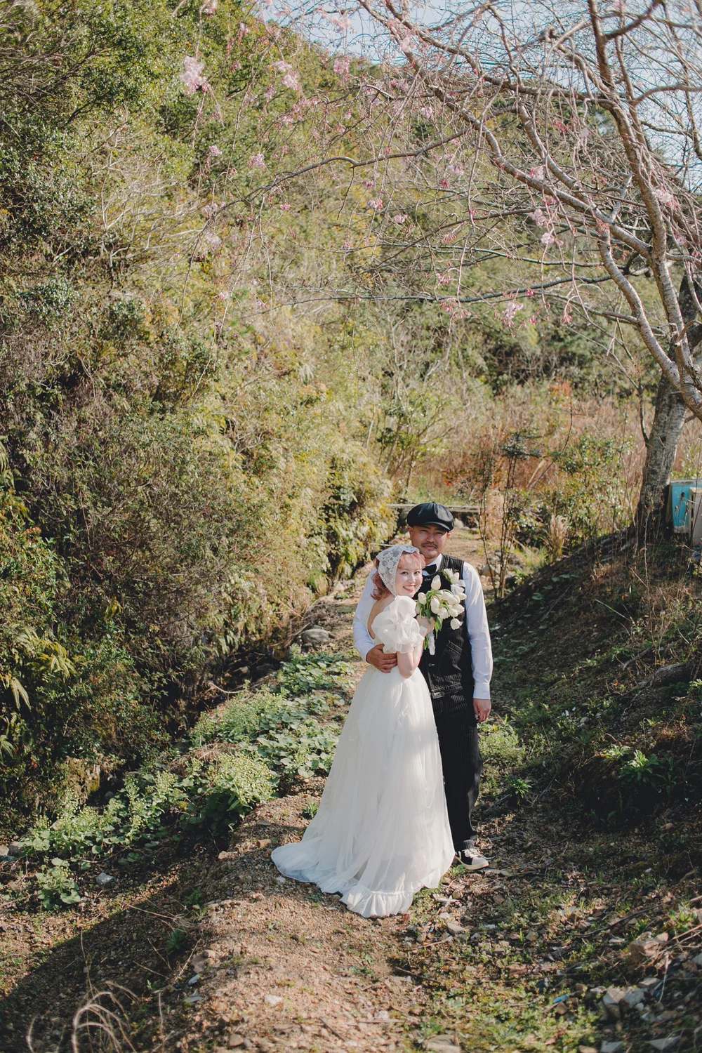 ロケーション撮影の新郎新婦